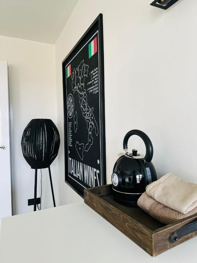 Studio Aan De Maas Apartment Zwijndrecht Luaran gambar